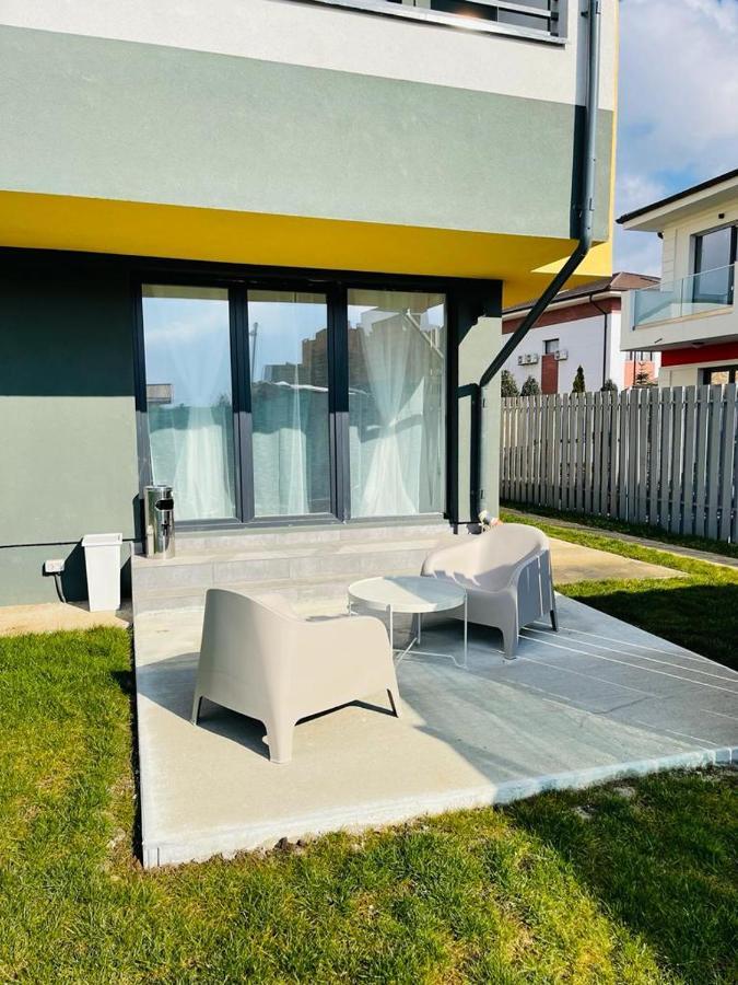 Galaxy Residence Villa Отопени Экстерьер фото